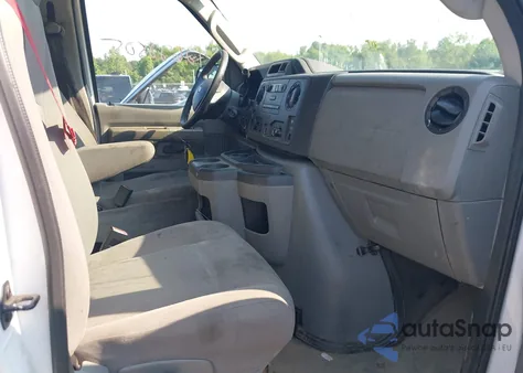 2013 Ford E-250 Commercial z USA, uszkodzony, nr VIN 1FTNE2EWXDDA23994